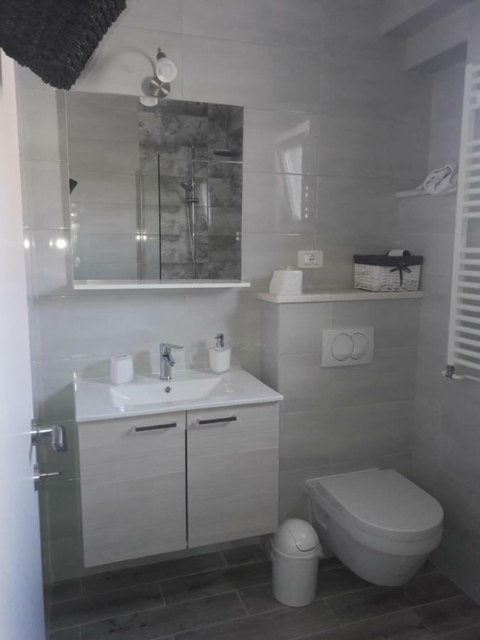 Apartment Tea 2 Primošten Exterior foto